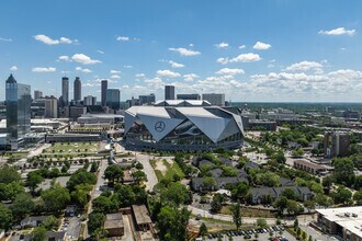 Building Photo - Flats on Maple Street