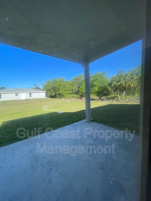 Building Photo - 1836 Jacinto Ave