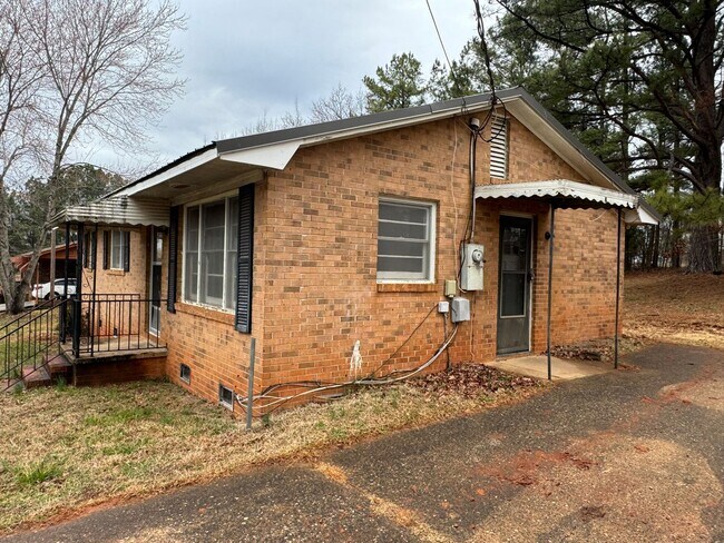 Building Photo - 3/1 Home in Cleveland County, NC near Deer...