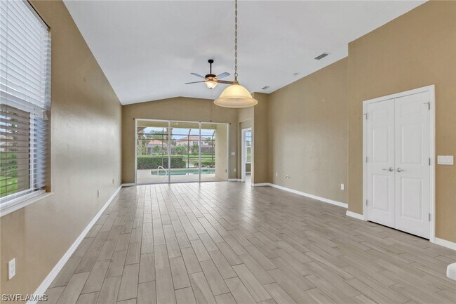 Building Photo - 2055 Sagebrush Cir