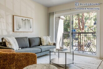 Building Photo - 3612 Barham Blvd