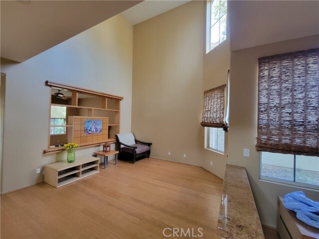 Building Photo - 2522 Stutsman Dr