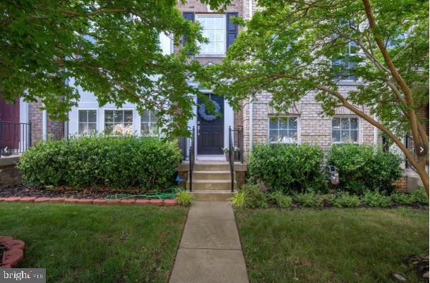 Foto del edificio - 1111 Posey Ln