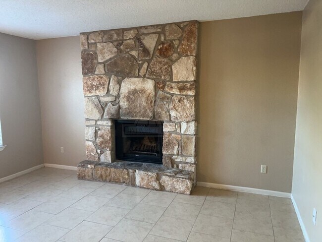 Foto del edificio - 4209 Water St