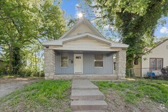 Building Photo - 3115 Chelsea Ave