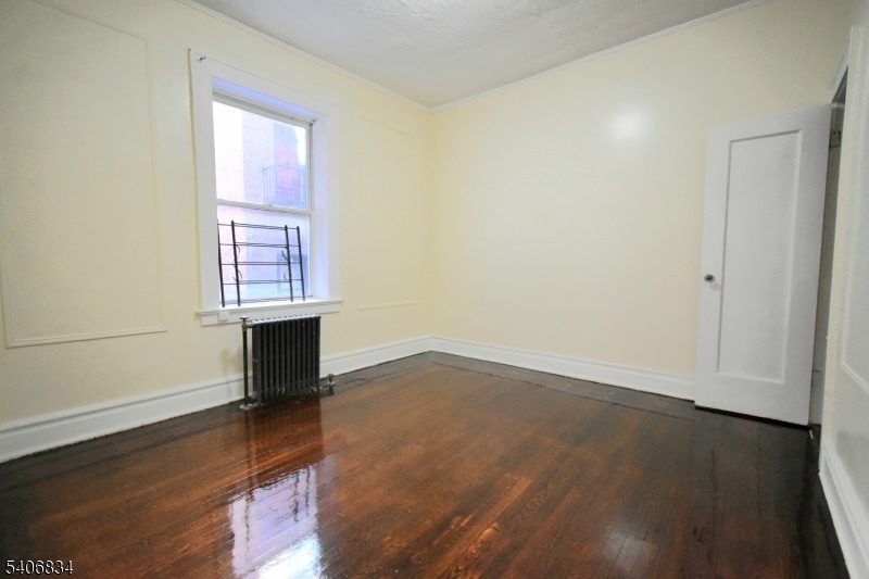 Foto del edificio - 148 Chancellor Ave