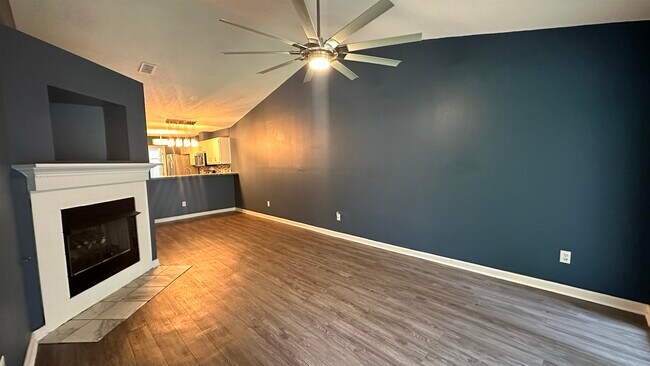 Foto del edificio - 4085 Remer Ct