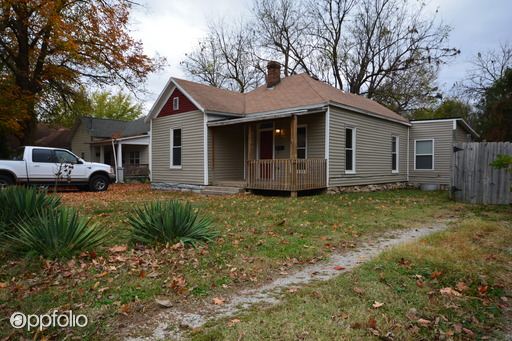 Building Photo - 431 S New Ave