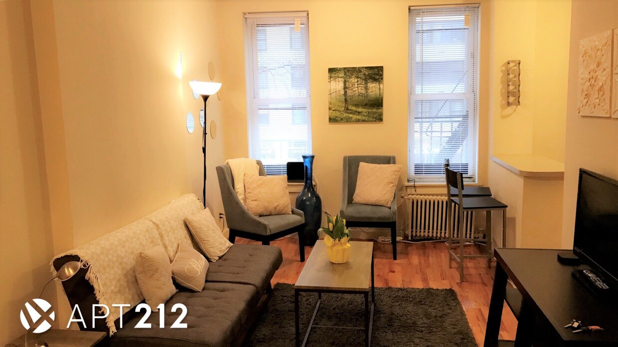 Primary Photo - 834-832 2nd Ave