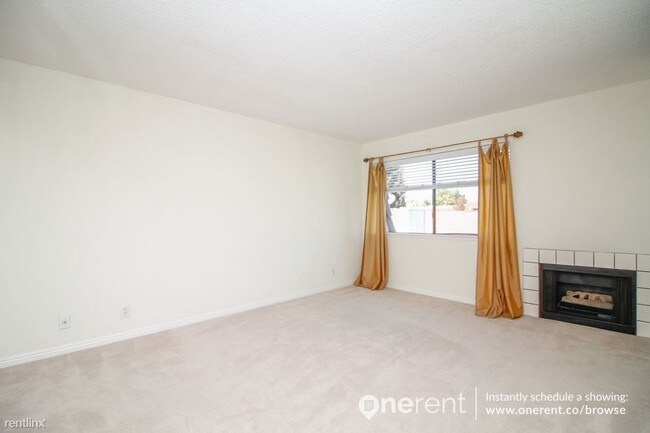 Building Photo - 811 Monty Cir