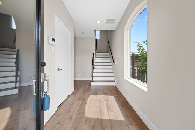Foto del edificio - 765 Grove St