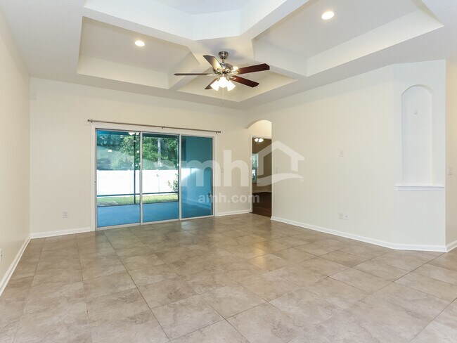 Foto del edificio - 85036 Furtherview Ct