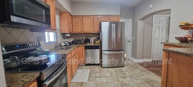 Foto del edificio - 2924 Conway Gardens Rd