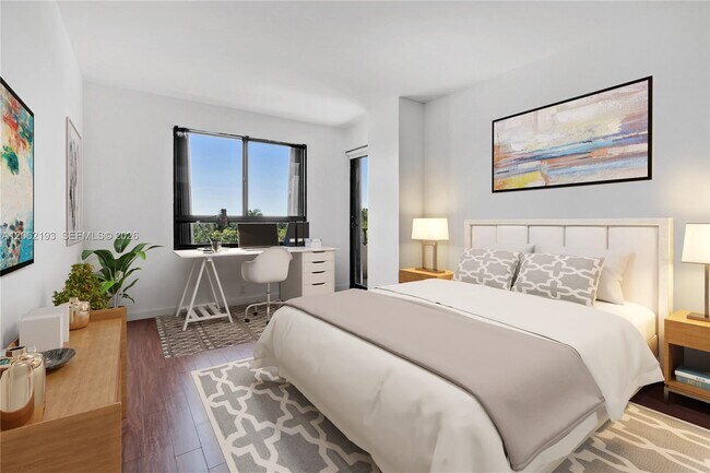 Foto del edificio - 151 Crandon Blvd