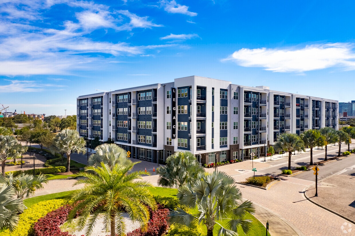 Legacy Encore Apartments in Tampa, FL