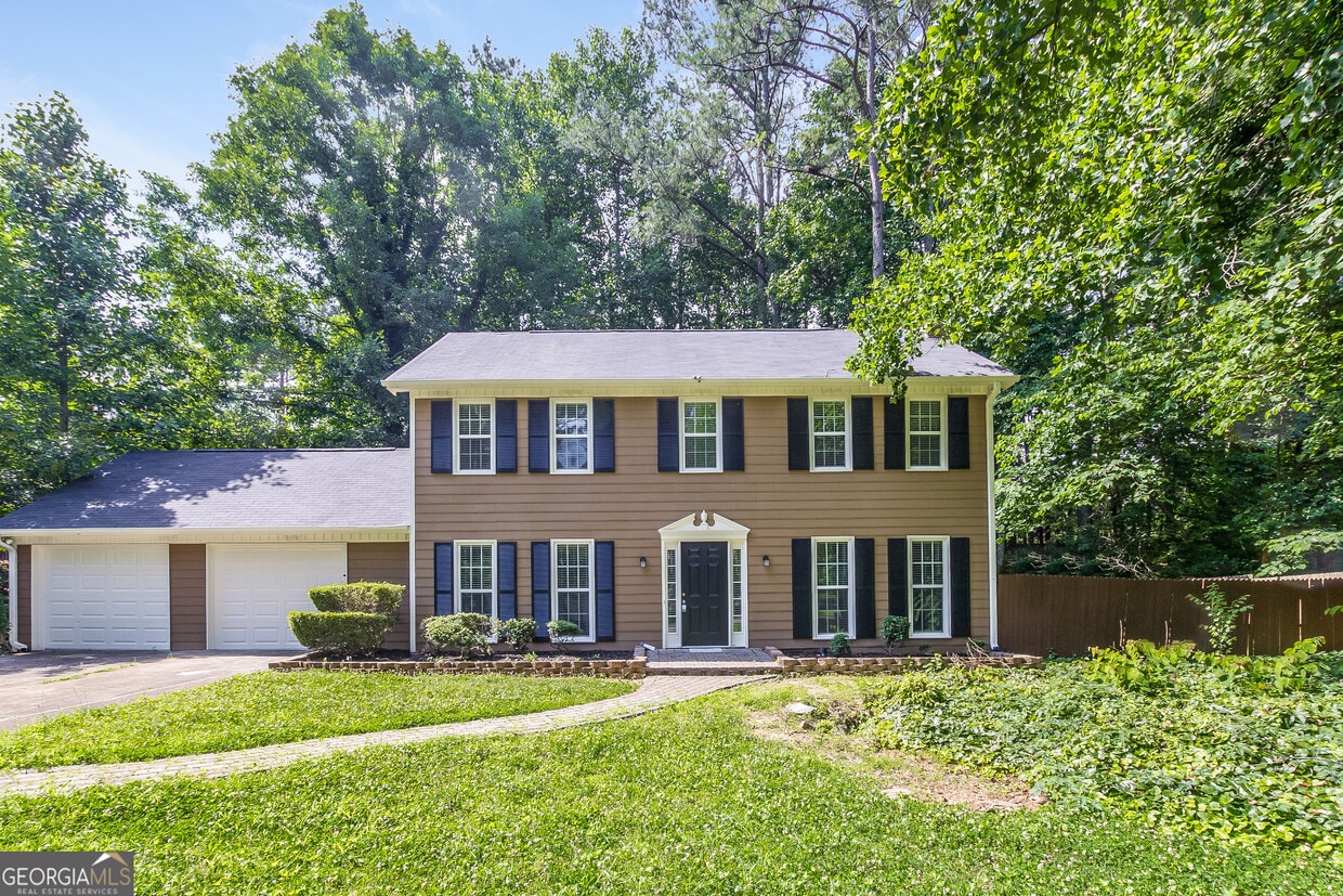 Foto principal - 320 Sumter Dr NE