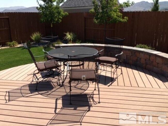 Foto del edificio - 9072 Gilvarry St