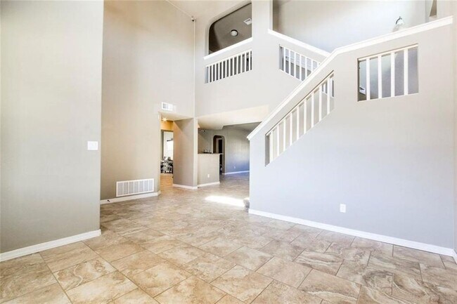 Building Photo - Welcome home!