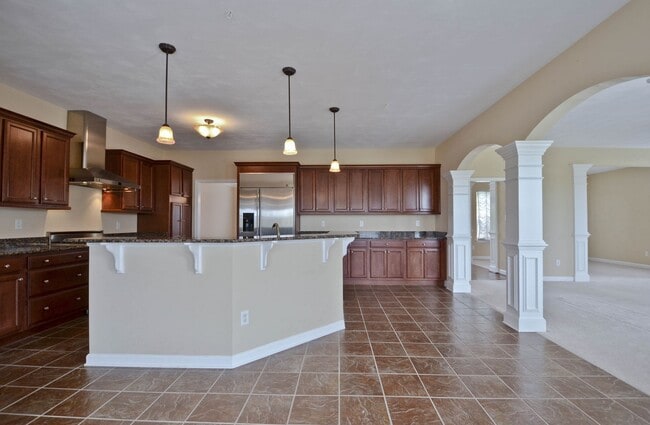 Building Photo - Discover your dream home in Virginia Beach!