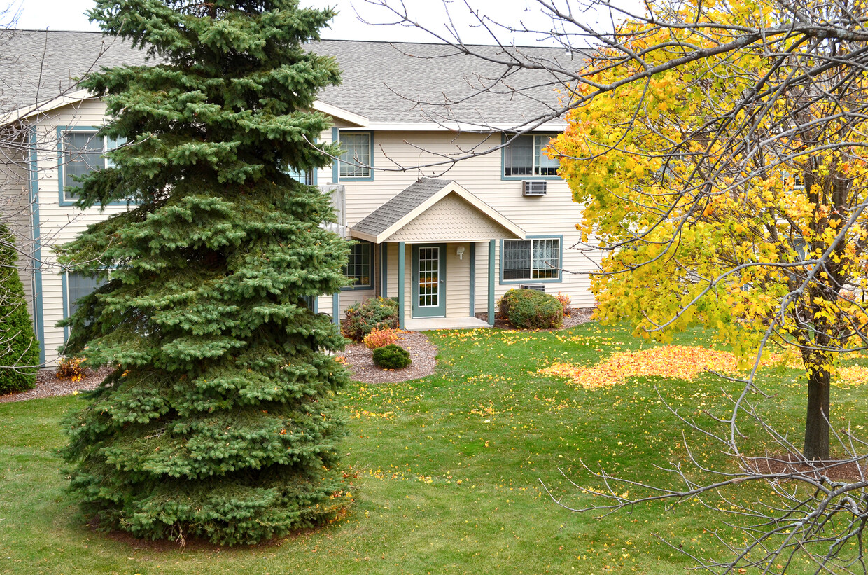 Primary Photo - Southbrook Apartments