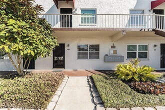Building Photo - 9013 Tudor Dr