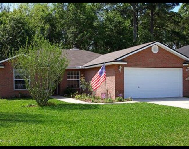 Building Photo - 1687 Spring Branch Dr W