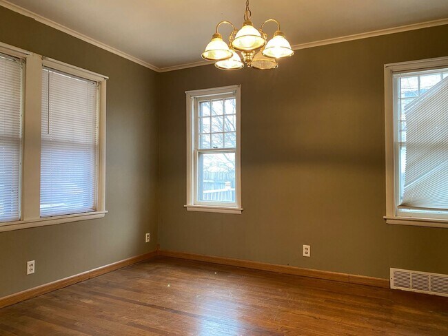 Building Photo - 4 br, 1 bath House - 1531 3rd Avenue North