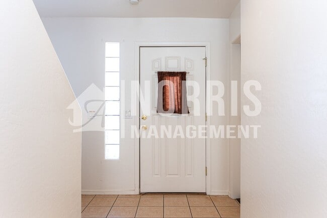 Building Photo - 13971 S Rosemont Rd