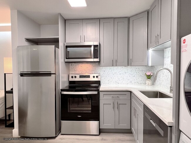 Interior Photo - The Jade