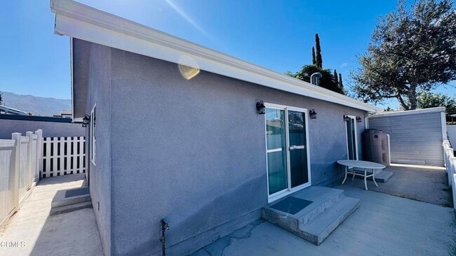 Photo - 10926 Woodward Avenue Unit House