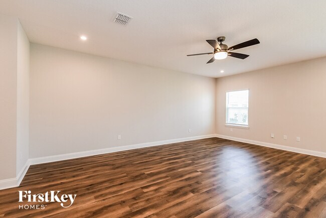 Building Photo - 12160 Abberley Cir