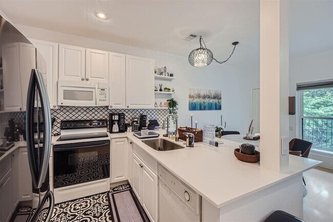 Foto del edificio - 802 S 1st St