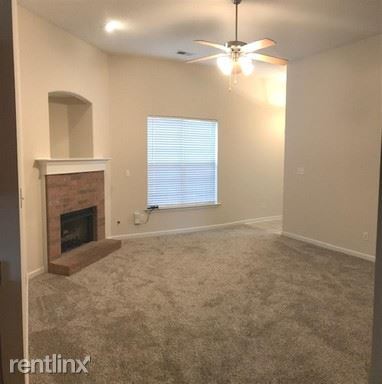Building Photo - 10246 Sterling Ridge Dr