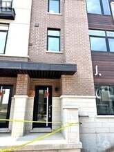 Building Photo - 1695-1695 Dersan St