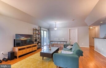 Building Photo - 12154 Penderview Terrace
