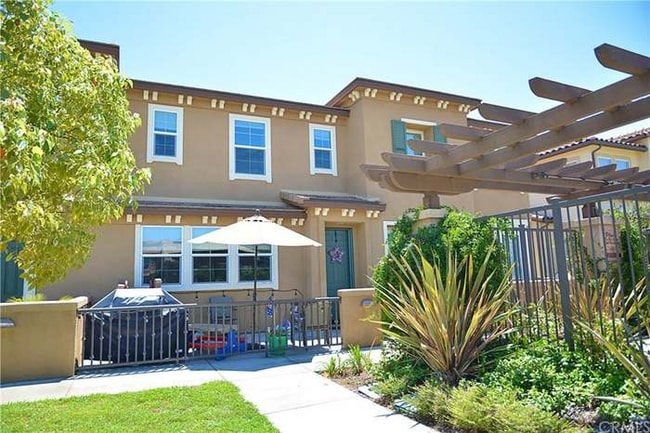 Building Photo - 5062 Decatur Dr