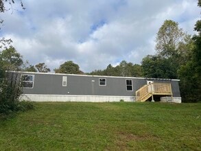 Building Photo - 23 Brinwood Dr