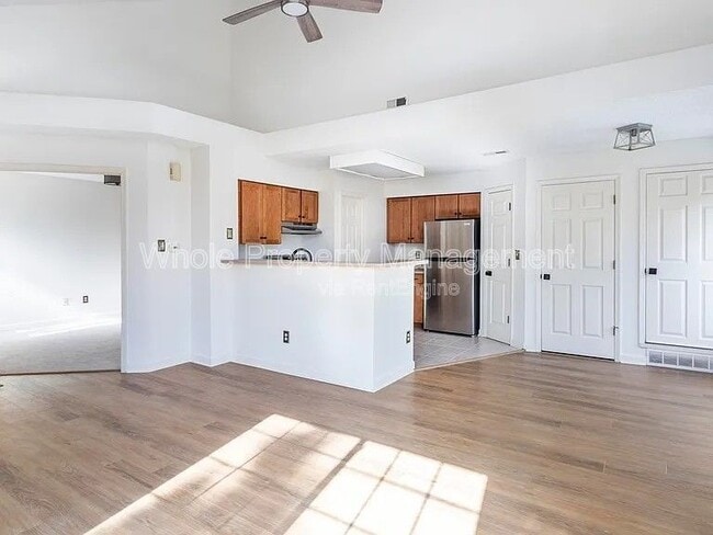 Photo - 886 S Reed Ct Apartment