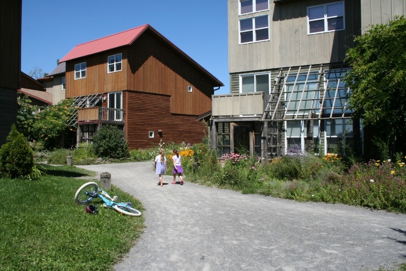 Building Photo - Ecovillage