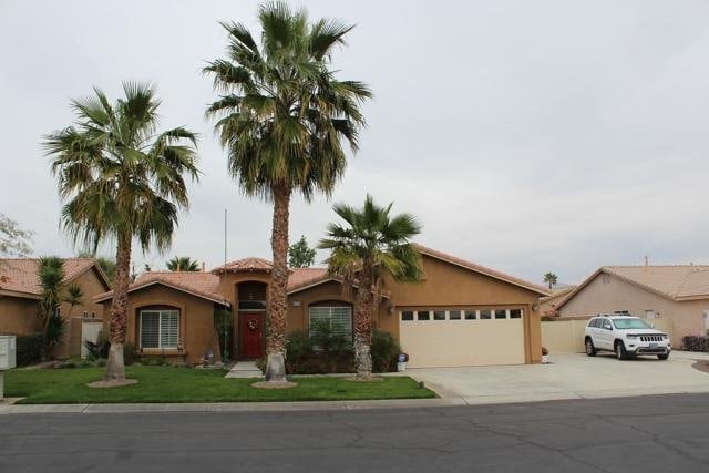 Foto principal - 81176 Aurora Ave