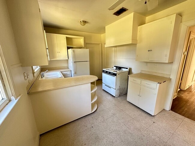 Foto del edificio - 2 bed home!