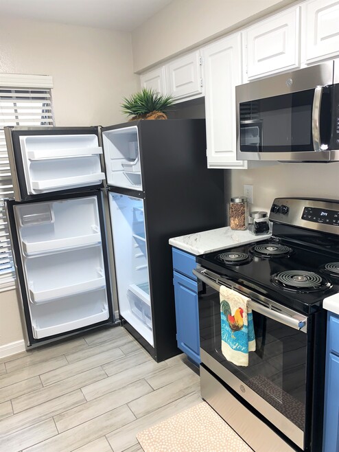 Building Photo - Serena Grove I Apartments