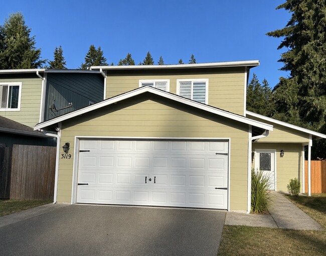 Photo - 3119 Chive Pl SE (Port Orchard, WA) House