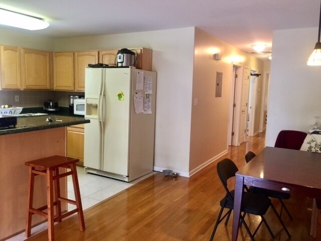 Foto del edificio - 127 Jefferson Ave