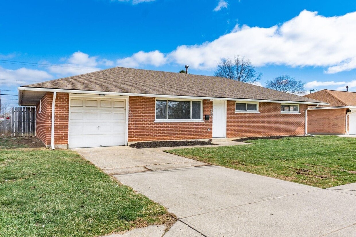 Primary Photo - 3434 Briggs Rd