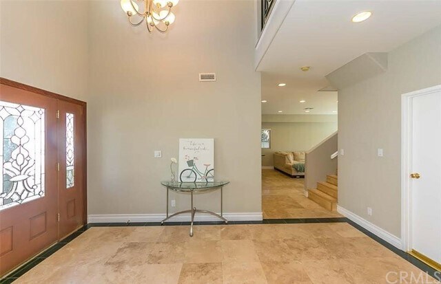 Foto del edificio - 24258 Ocean Ave