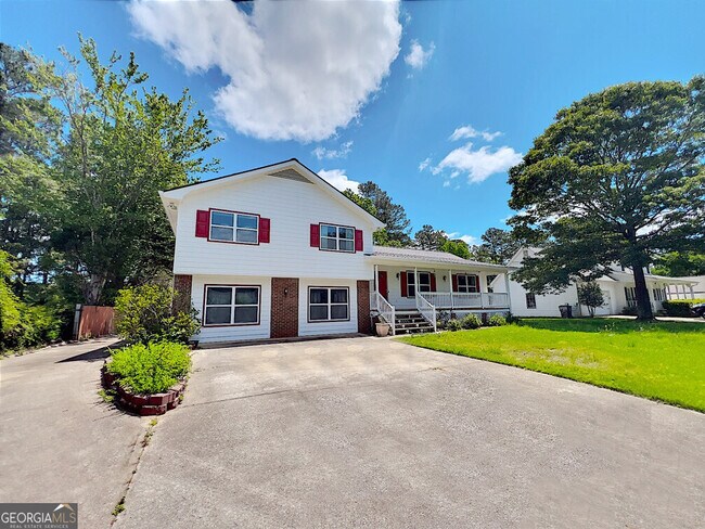 Building Photo - 4819 Sunview Ct
