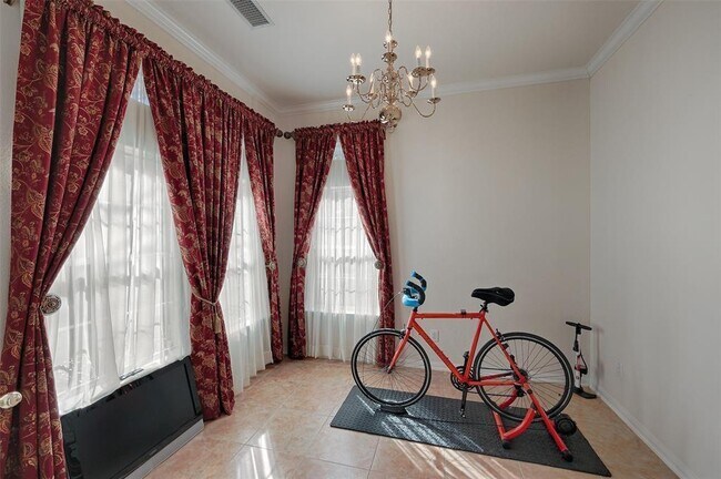 Building Photo - 135 E Greenhill Terrace Pl