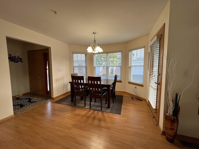 Dining Room - 7171 W Rawson Ave