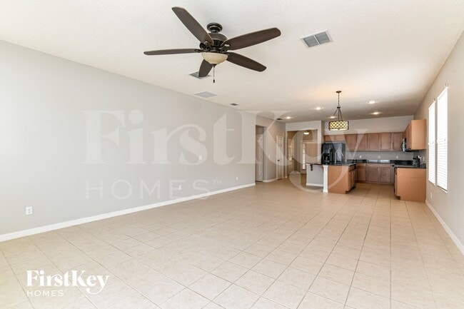 Building Photo - 2716 Barclay Ln
